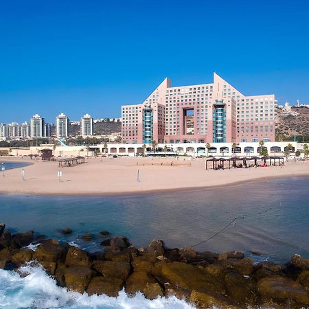 Almog Beach Apartments מגדלי חוף הכרמל חיפה Eksteriør bilde