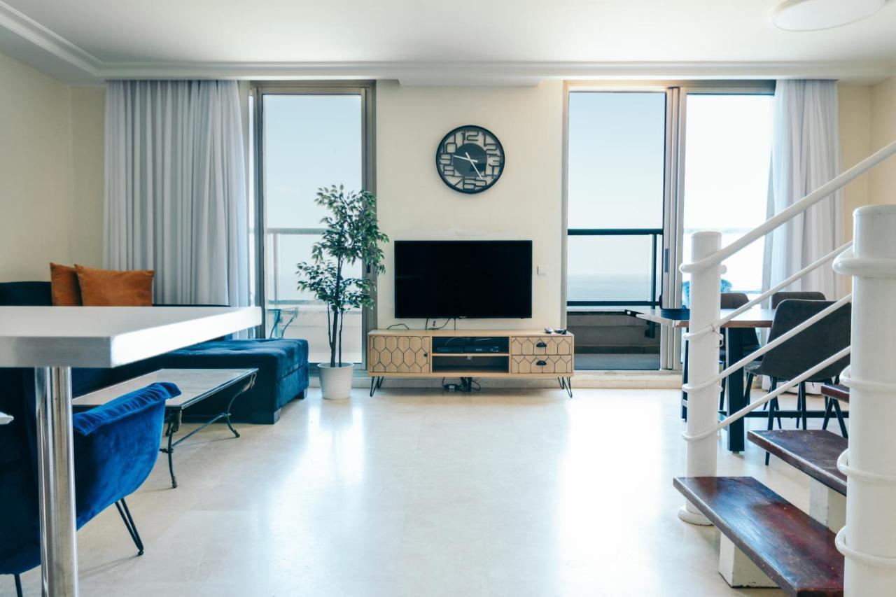 Almog Beach Apartments מגדלי חוף הכרמל חיפה Eksteriør bilde