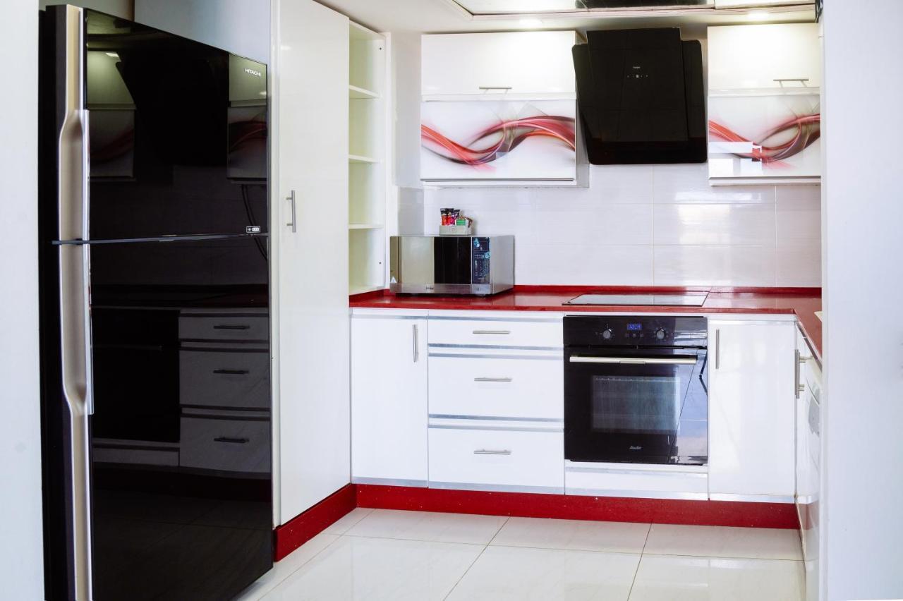 Almog Beach Apartments מגדלי חוף הכרמל חיפה Eksteriør bilde