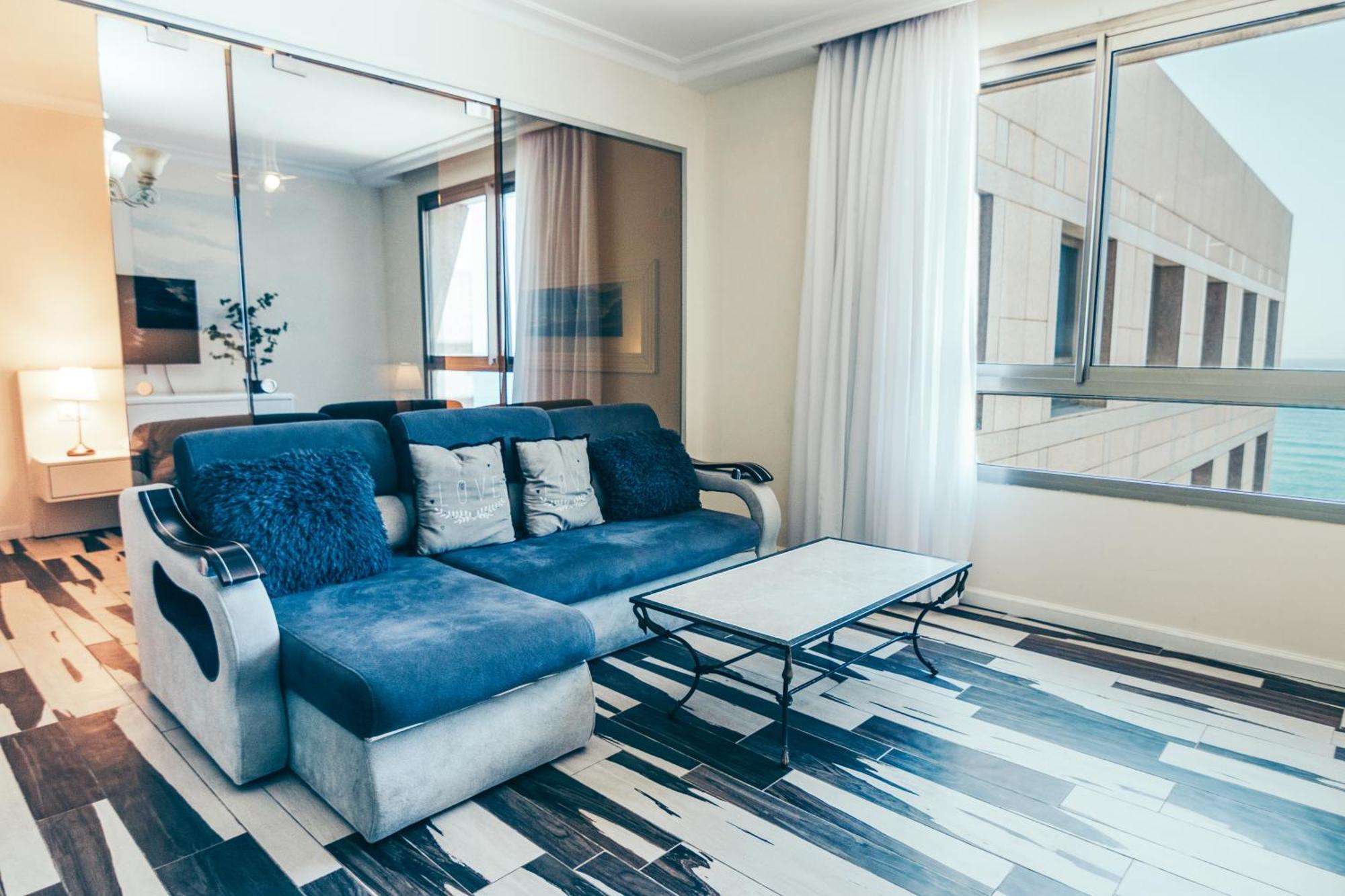 Almog Beach Apartments מגדלי חוף הכרמל חיפה Eksteriør bilde